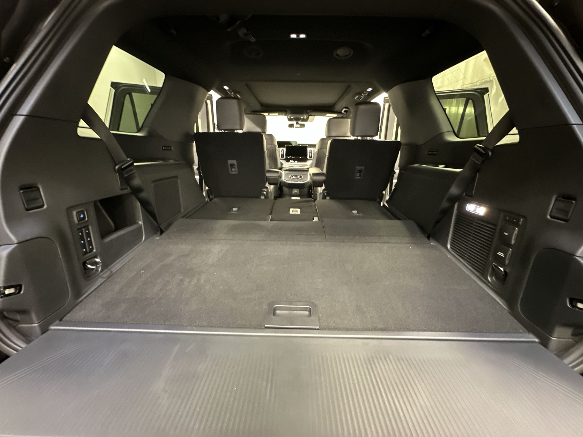 Thumbnail: 2025 Ford Expedition - 29