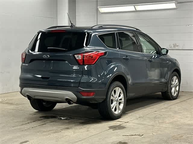 Thumbnail: 2019 Ford Escape - 22