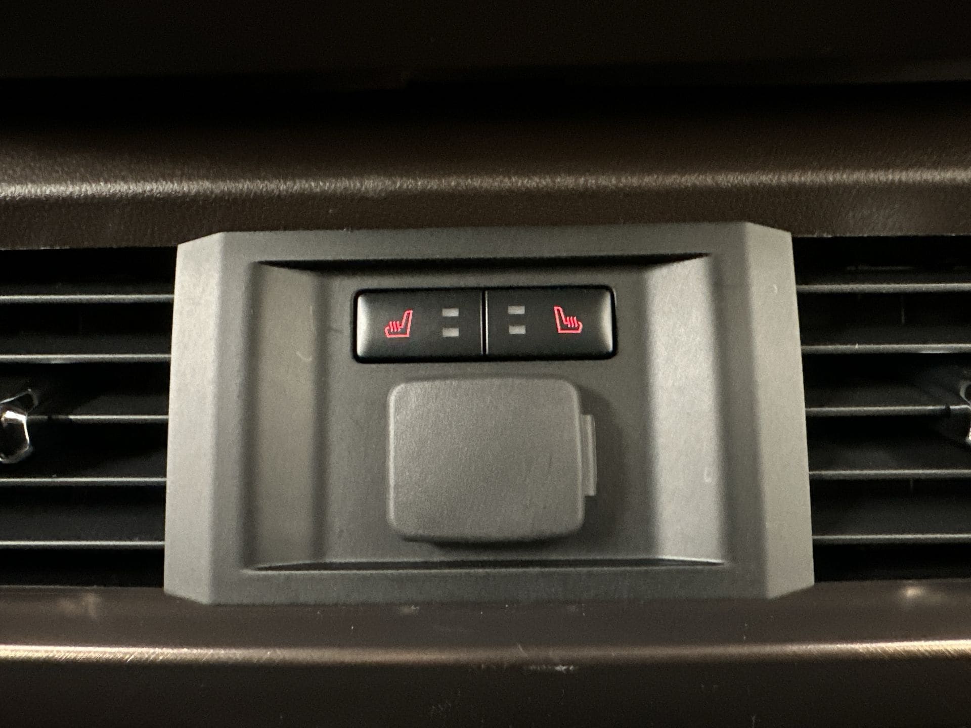 Thumbnail: 2025 Ford F-150 - 21