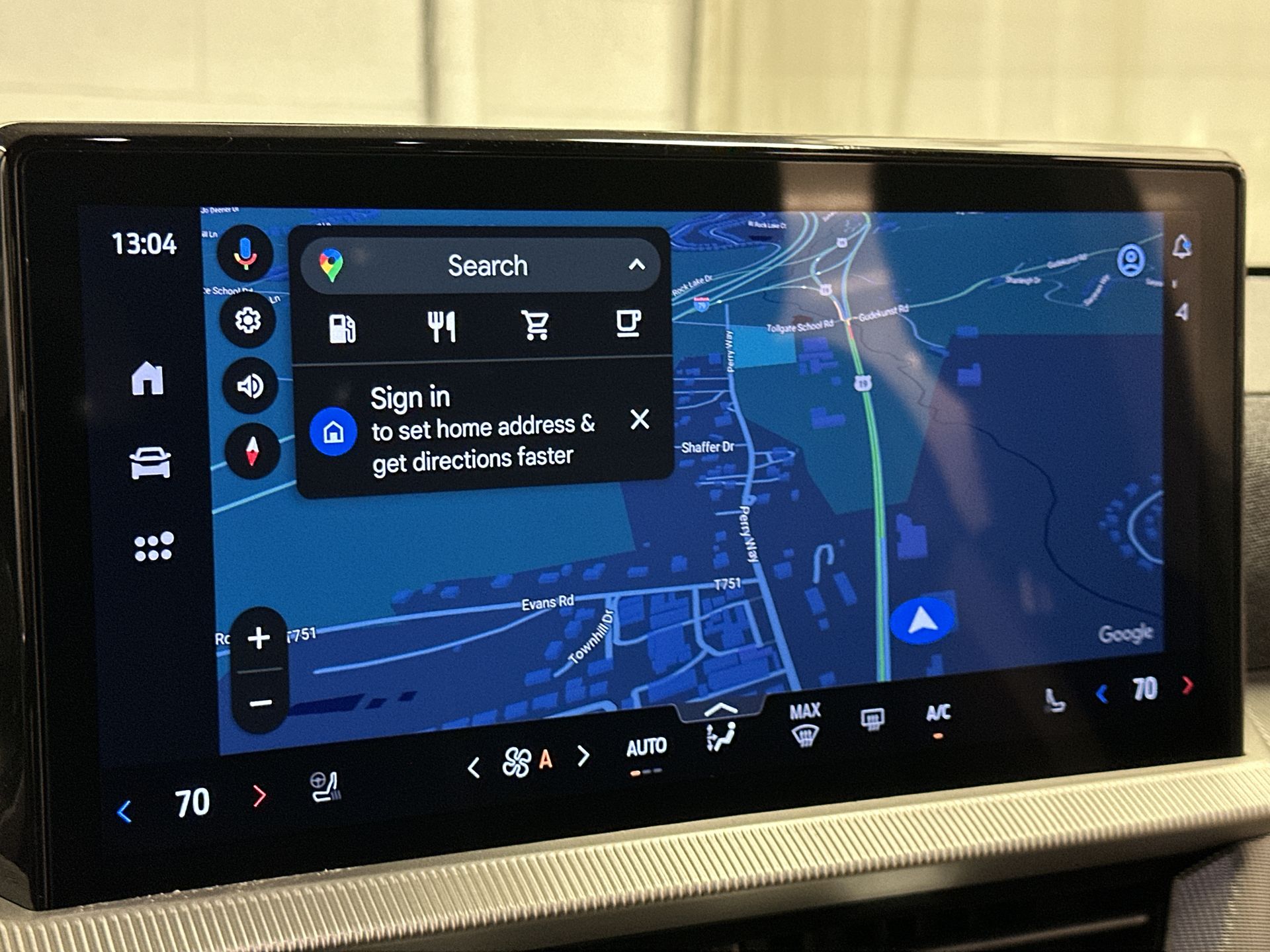 Thumbnail: 2025 Ford Explorer - 13