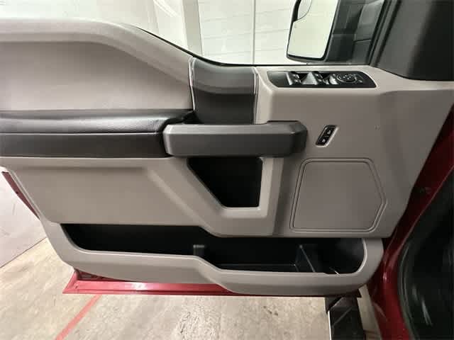 Thumbnail: 2017 Ford F-150 - 15