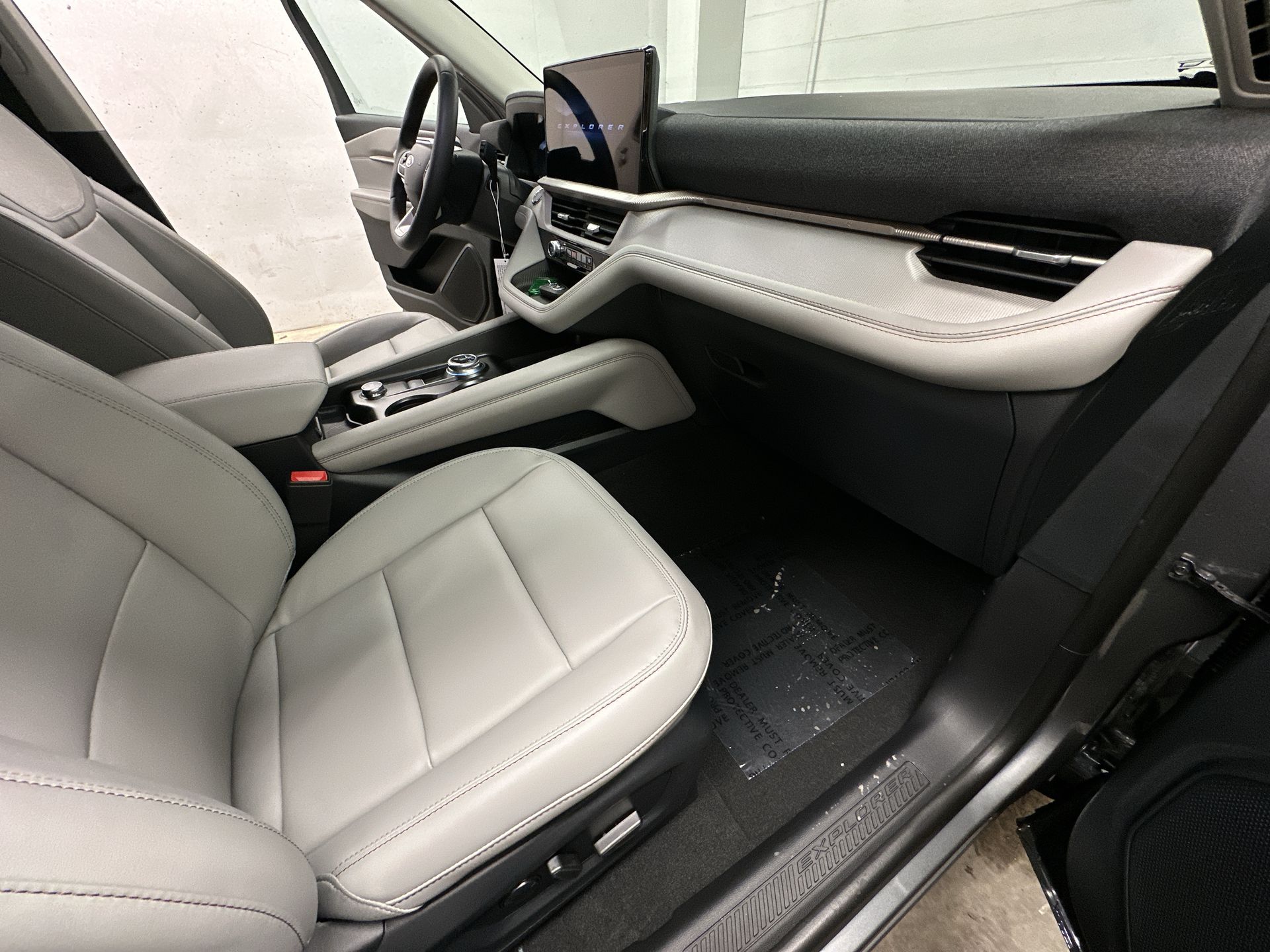 Thumbnail: 2026 Ford Explorer - 22