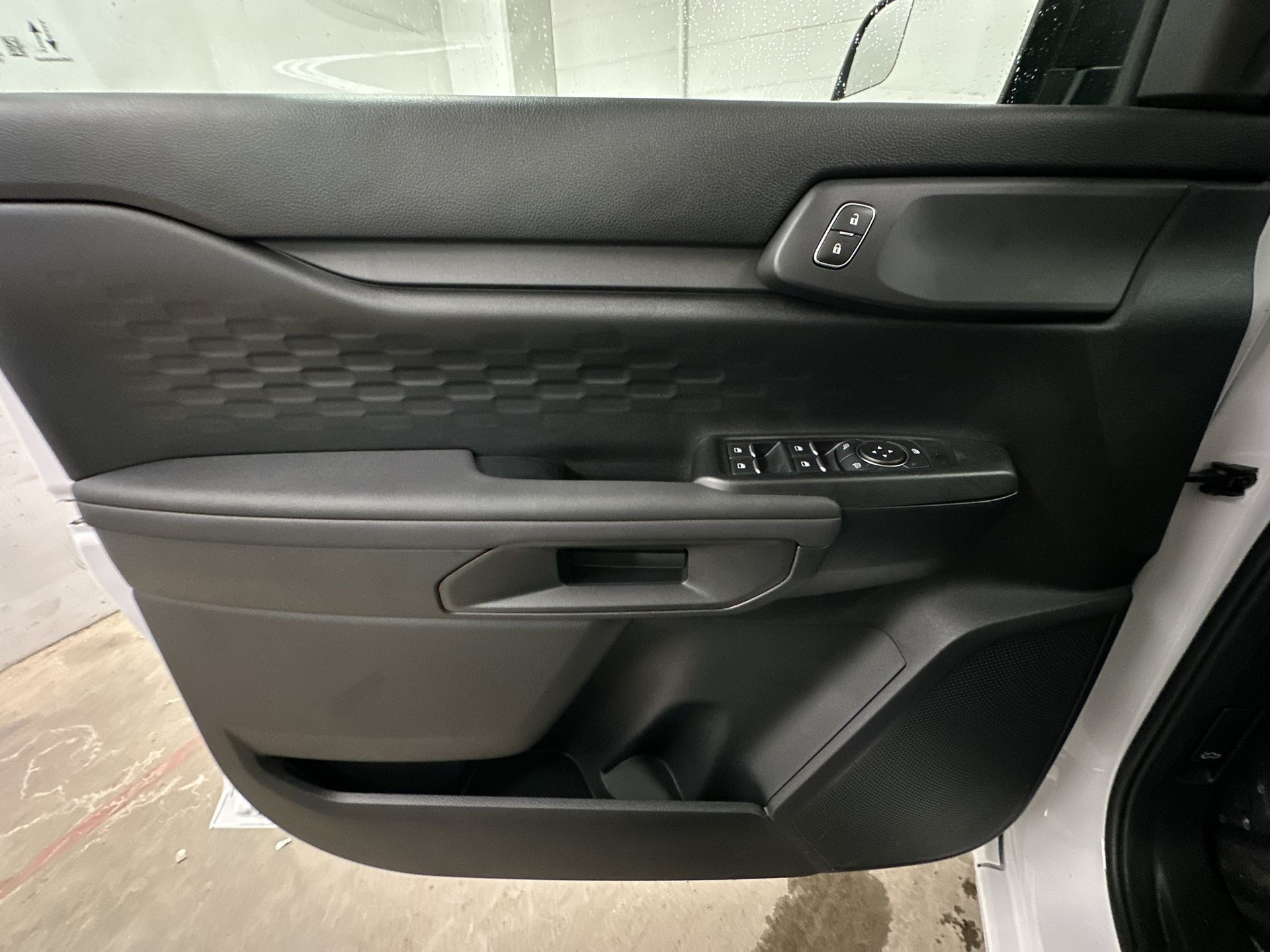 Thumbnail: 2025 Ford Ranger - 15