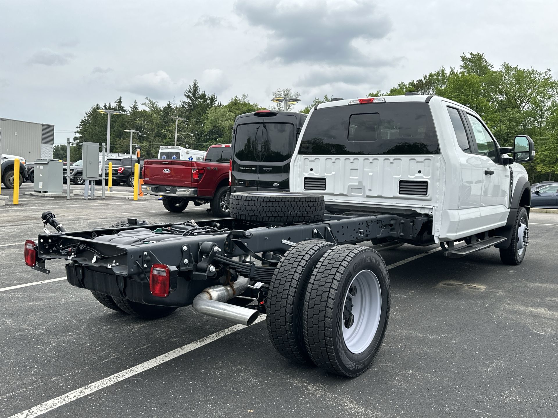 Thumbnail: 2025 Ford Econoline - 26