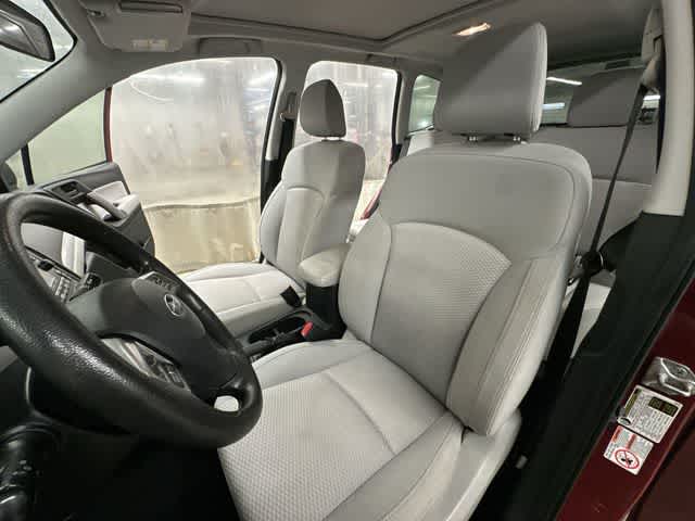 Thumbnail: 2015 Subaru Forester - 15