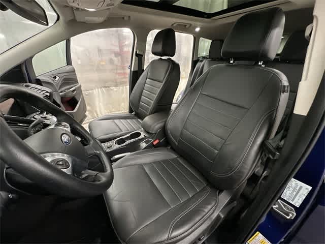 Thumbnail: 2016 Ford Escape - 17