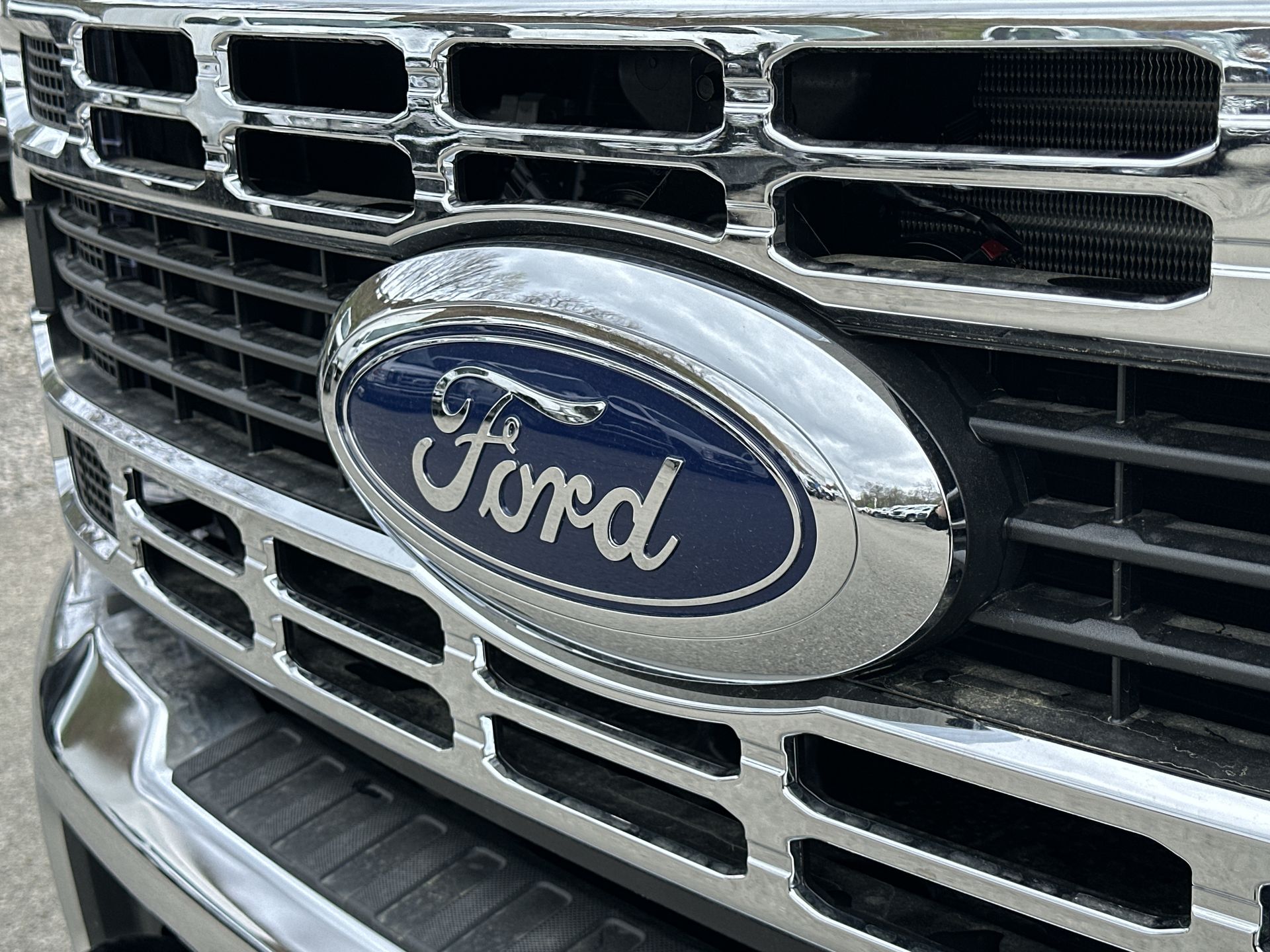 Thumbnail: 2025 Ford Econoline - 23