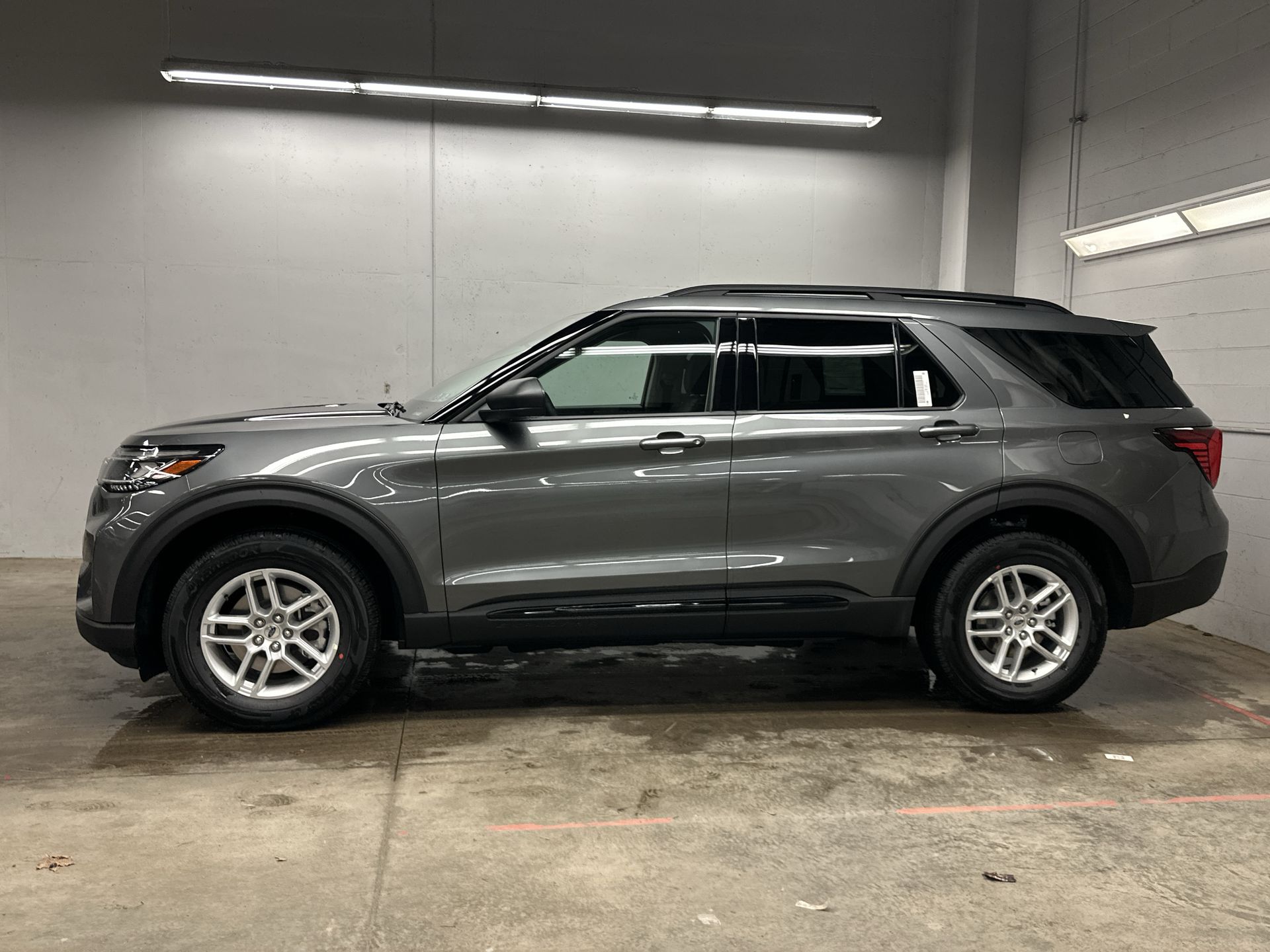 Thumbnail: 2026 Ford Explorer - 2