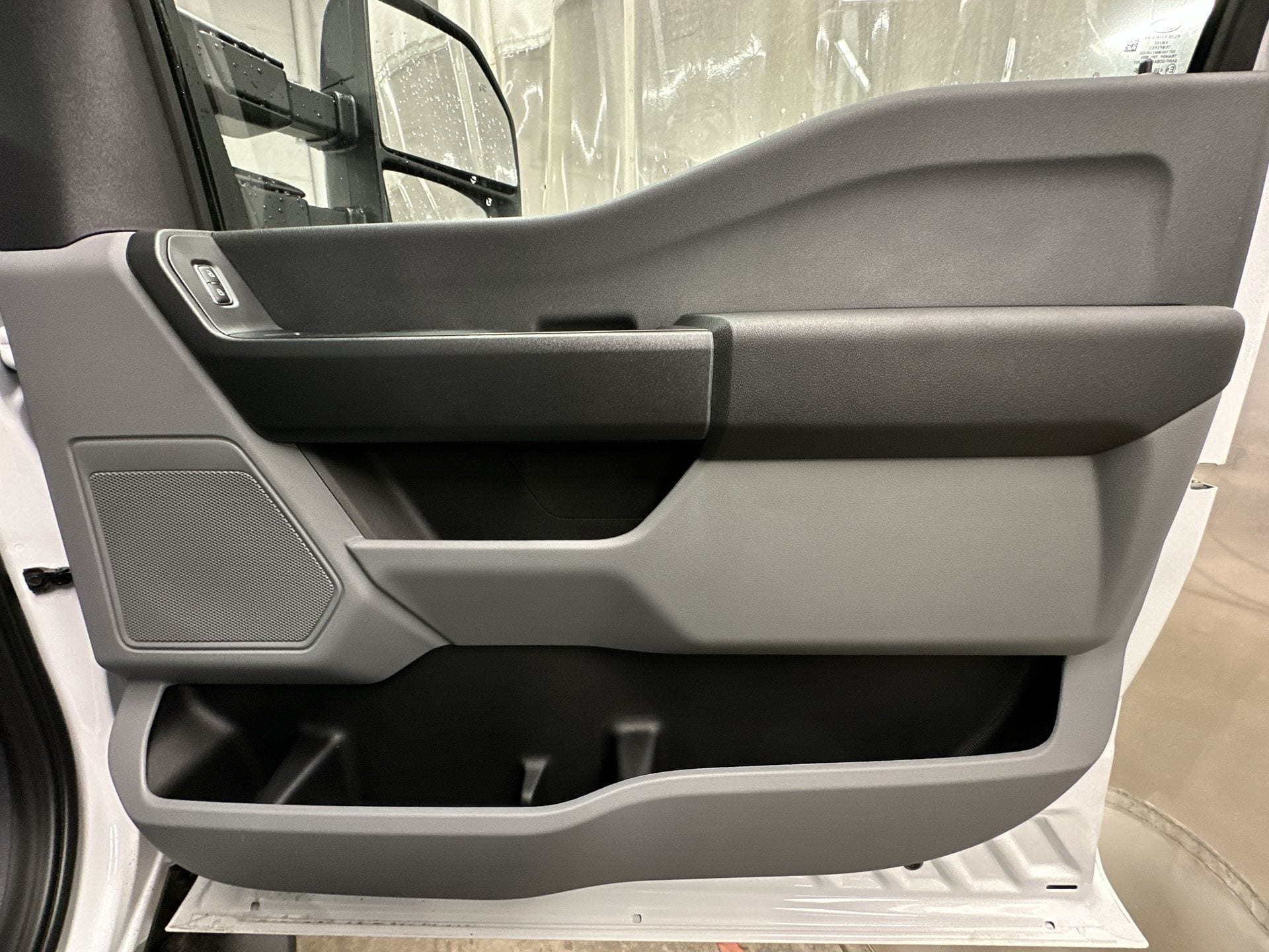 Thumbnail: 2026 Ford Econoline - 19