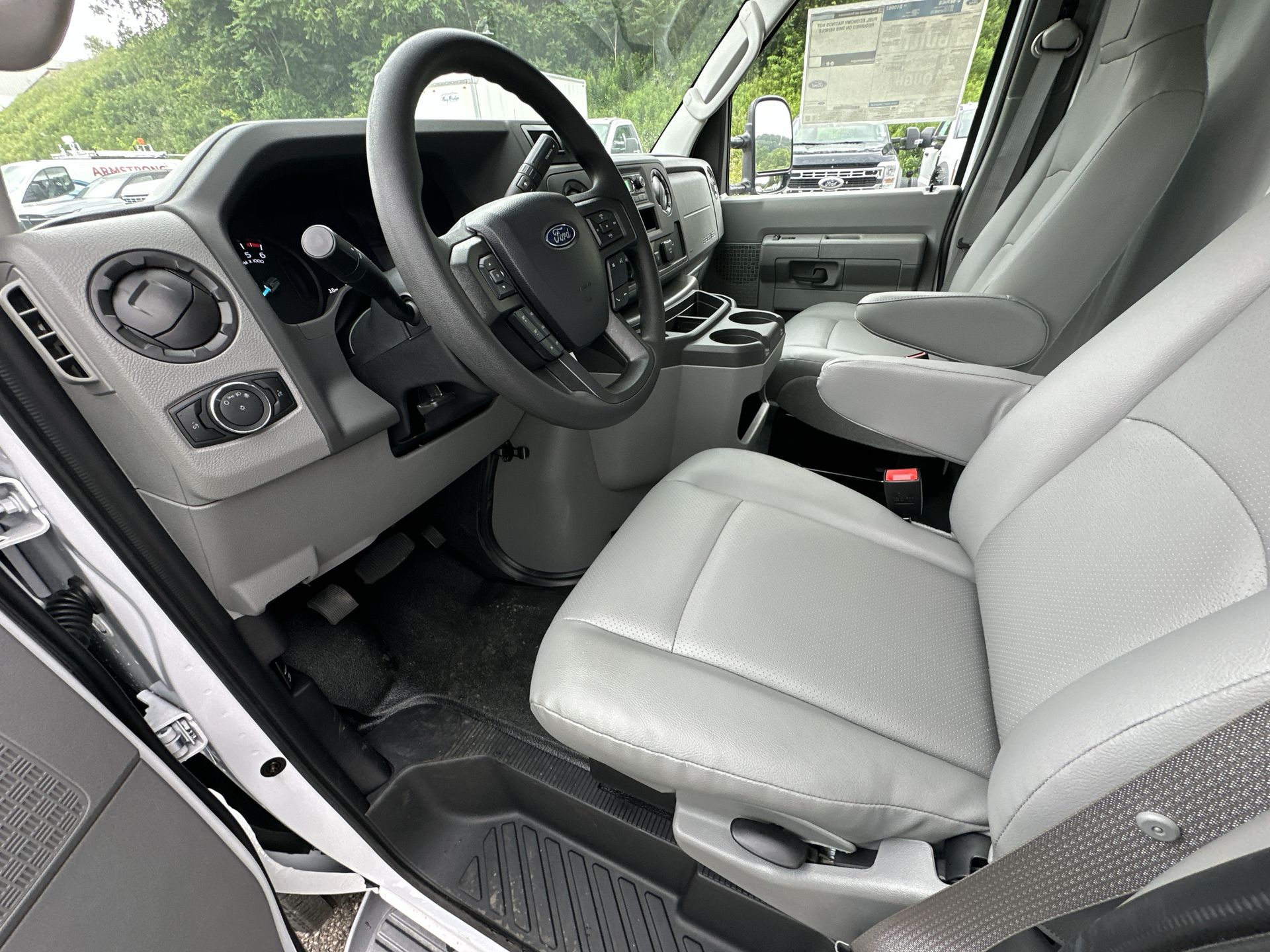 Thumbnail: 2026 Ford Econoline - 13