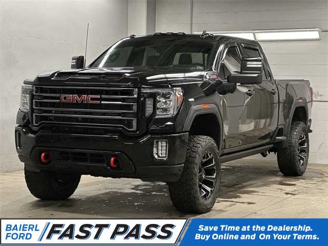 2023 GMC Sierra 2500HD AT4's photo
