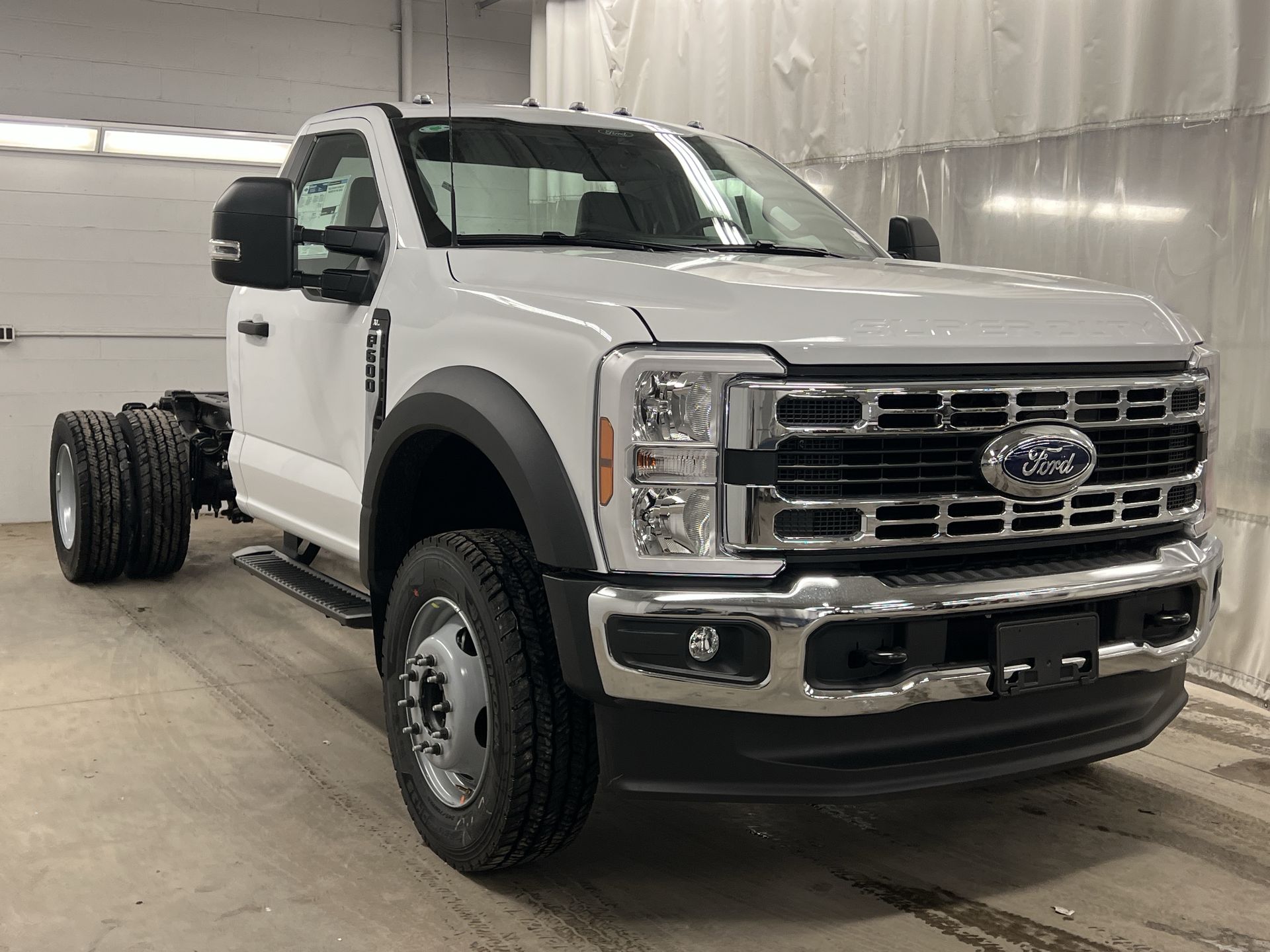 Thumbnail: 2025 Ford  - 22