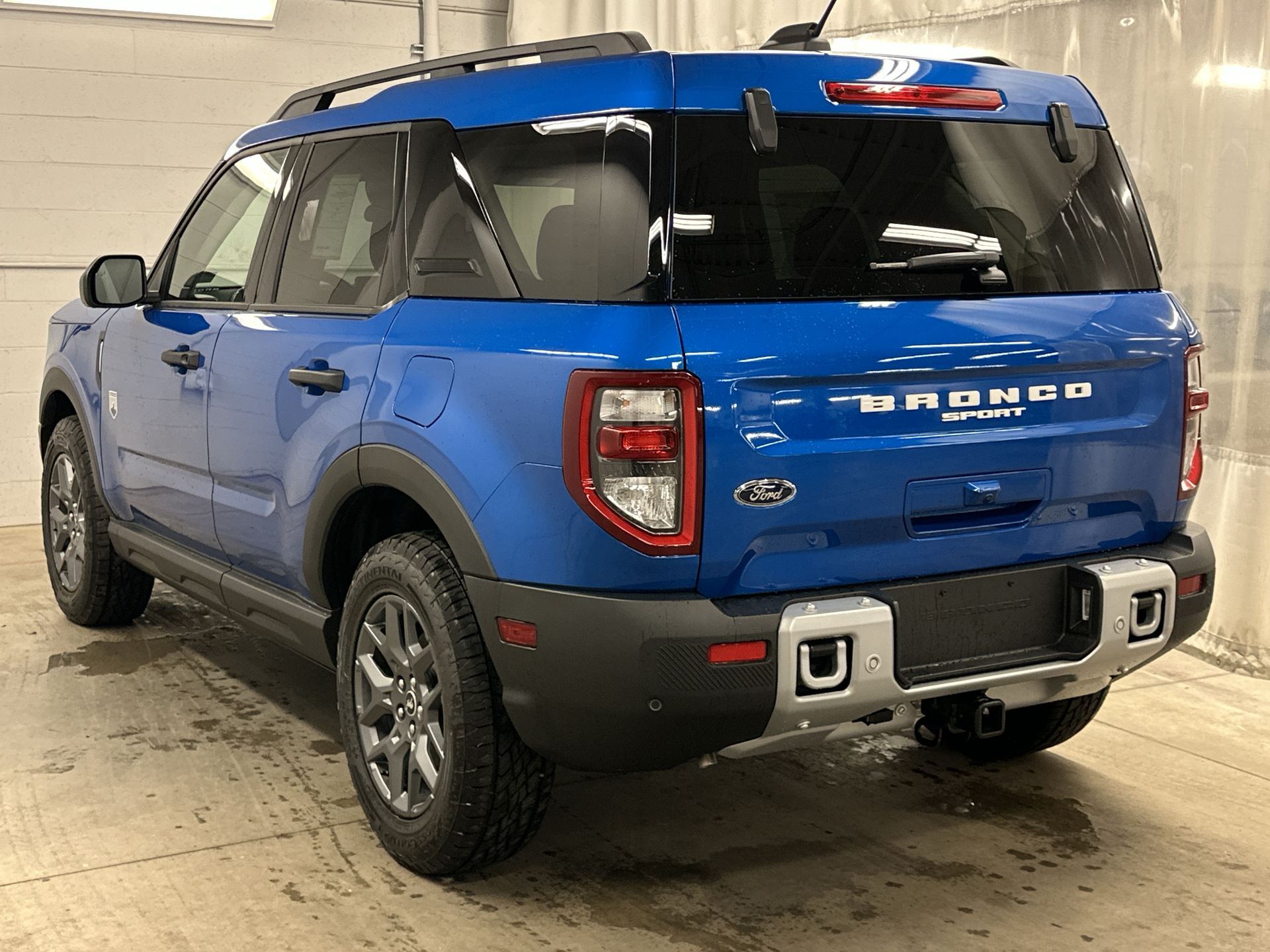 Thumbnail: 2025 Ford Bronco Sport - 31