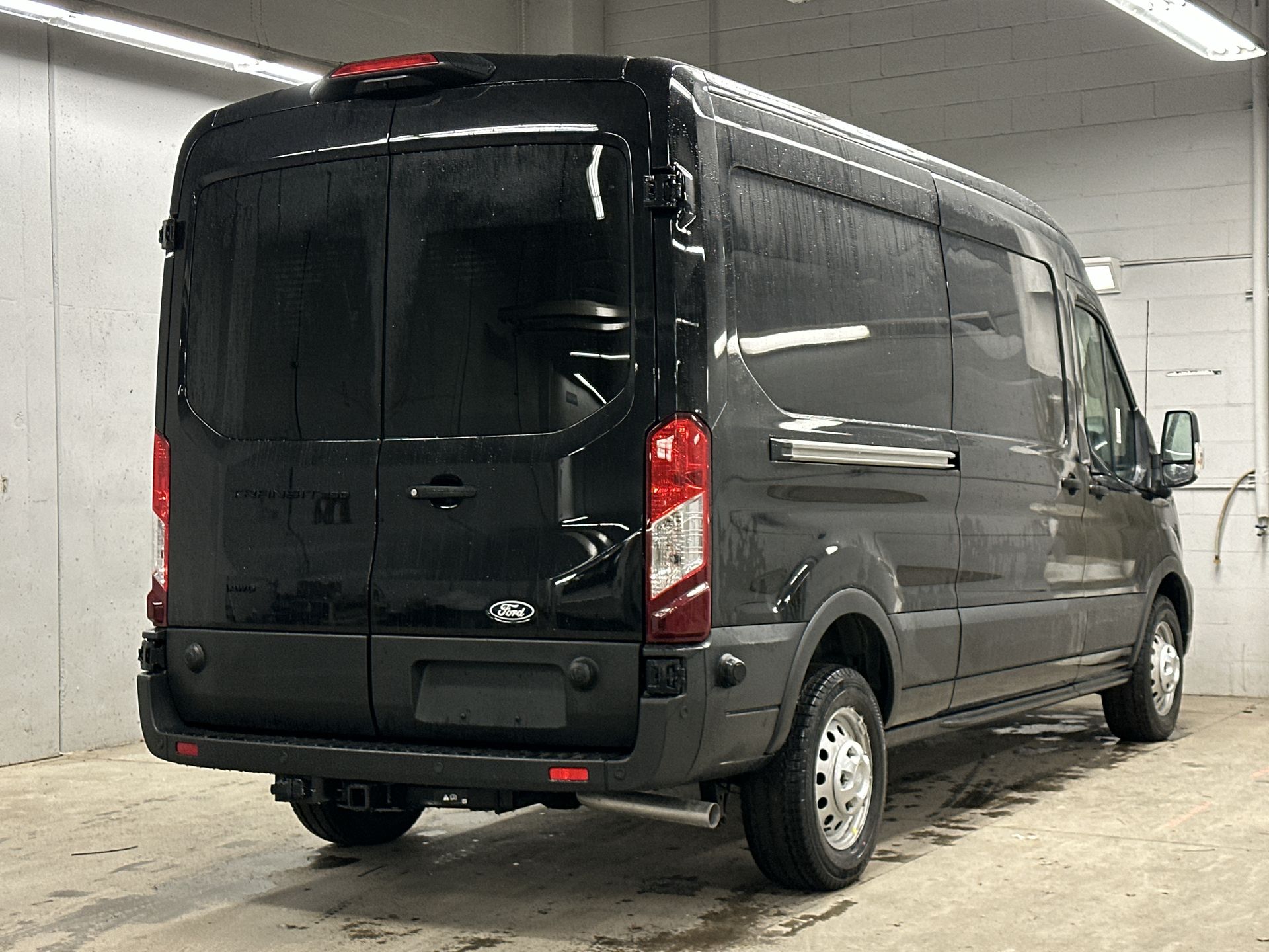 Thumbnail: 2026 Ford Transit Series - 31