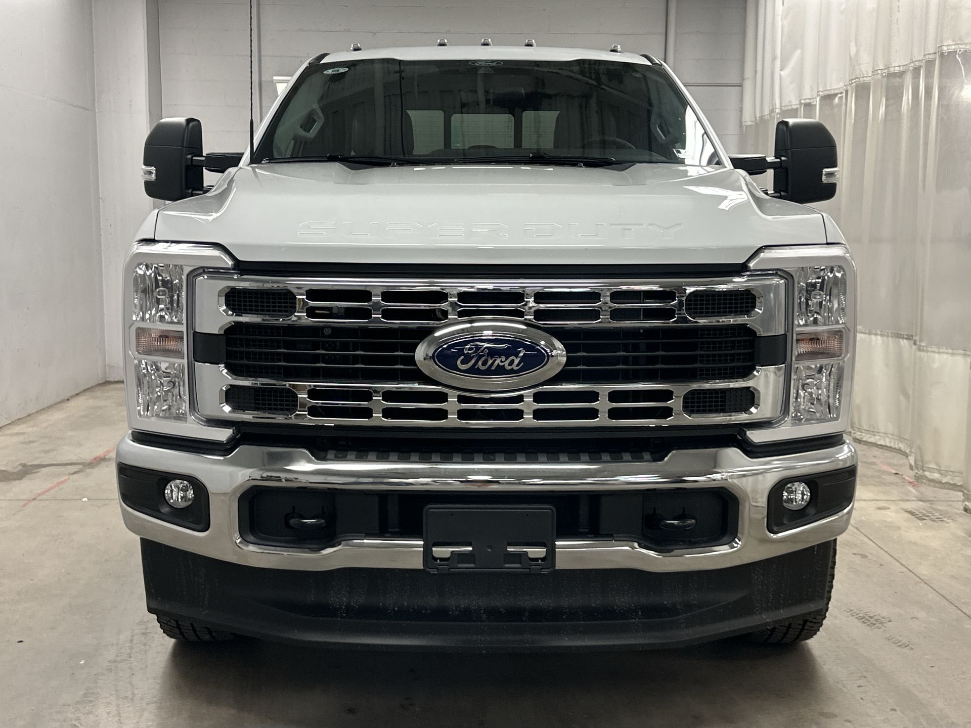 Thumbnail: 2025 Ford Econoline - 23