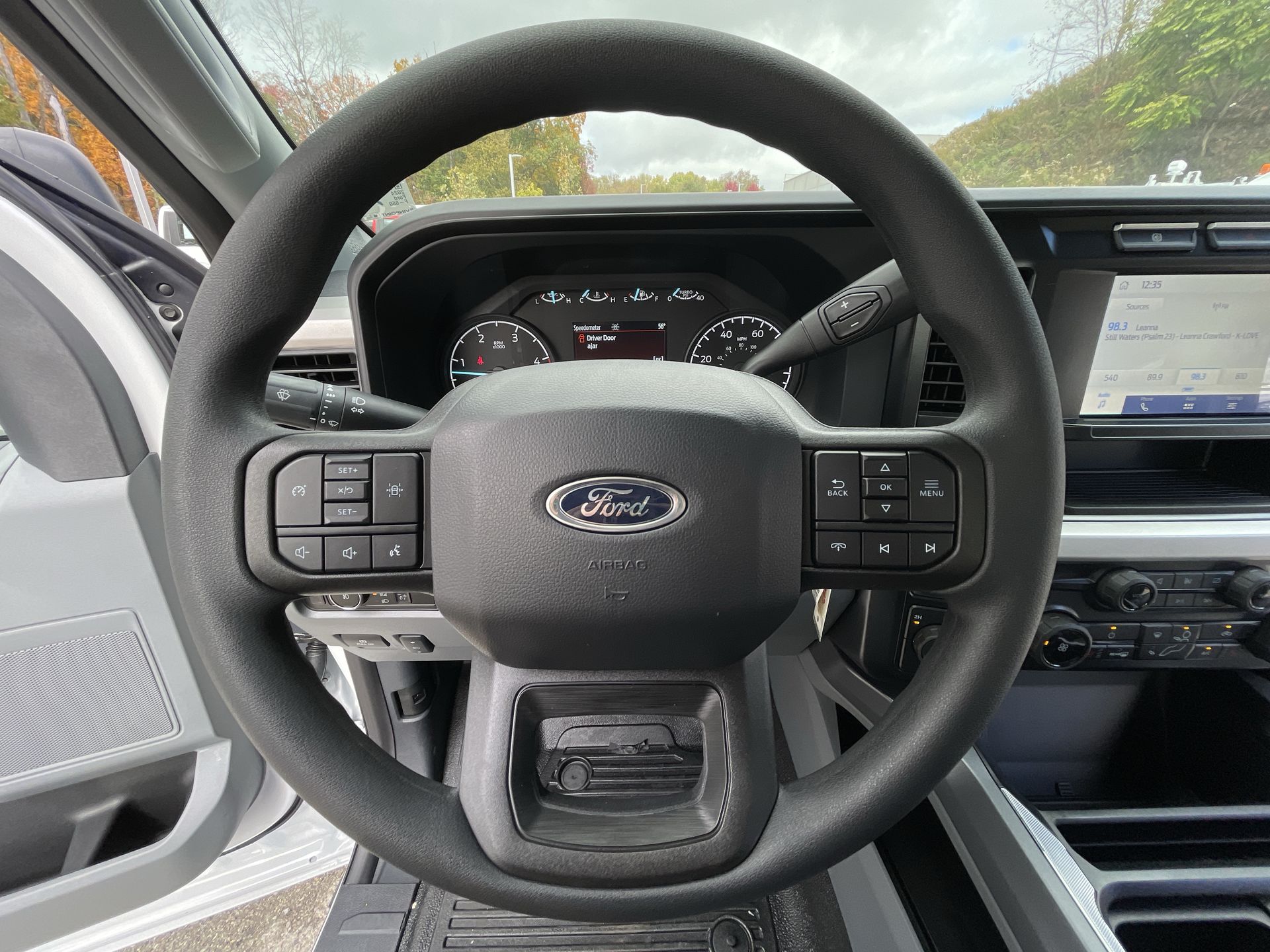 2024 Ford Econoline E-550 7