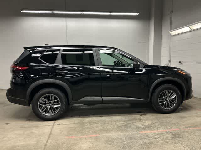 Thumbnail: 2024 Nissan Rogue - 3