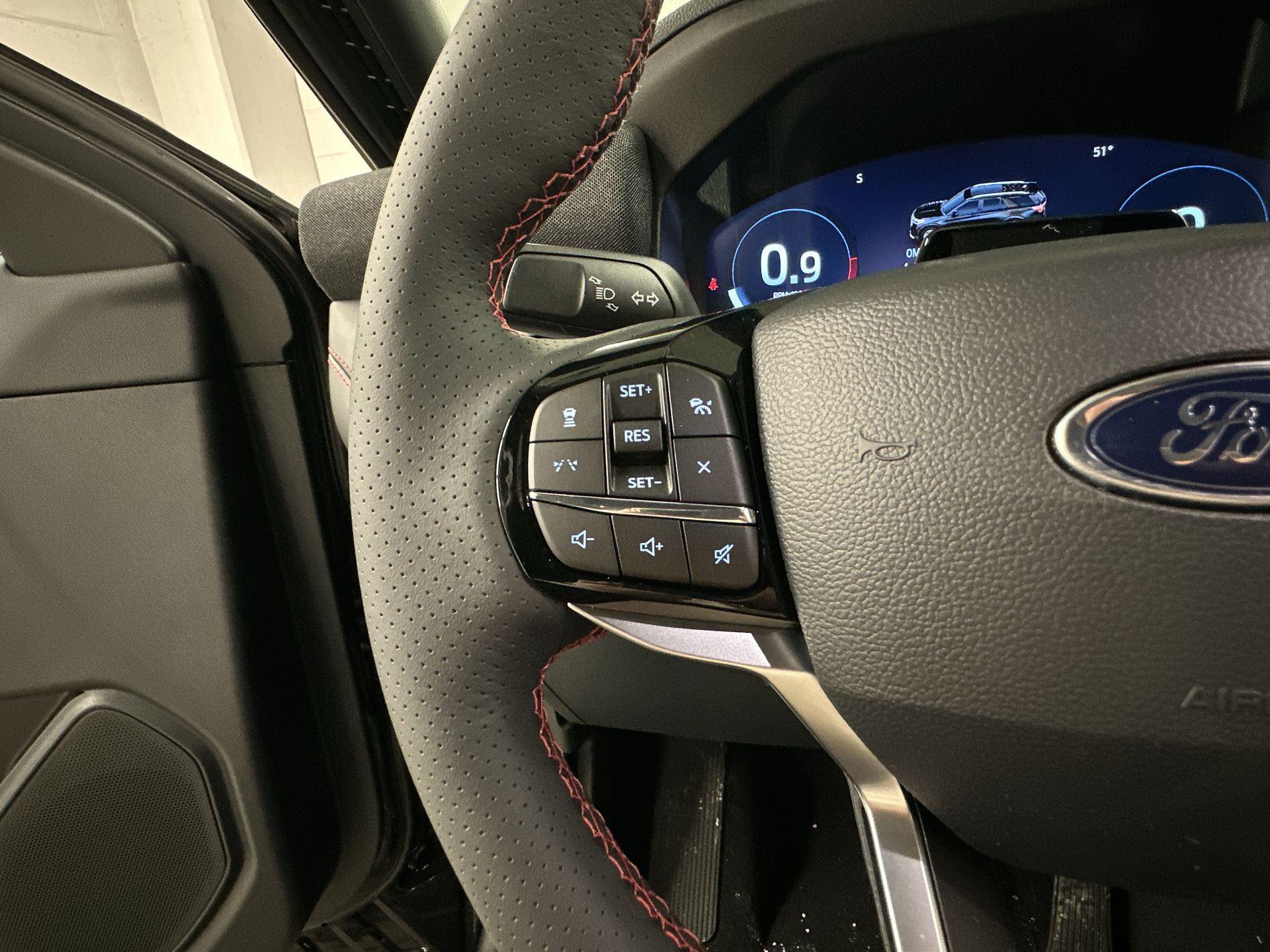 Thumbnail: 2026 Ford Explorer - 8