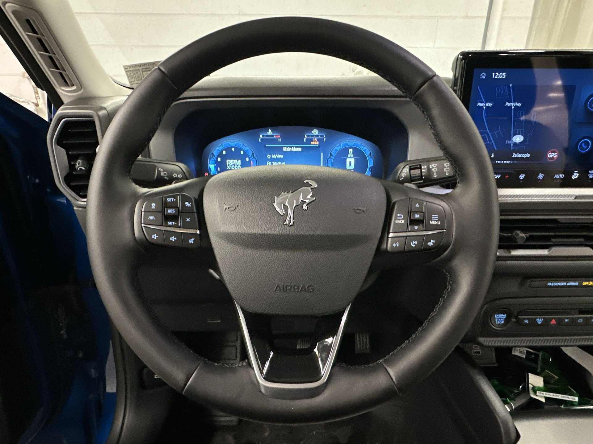 Thumbnail: 2025 Ford Bronco Sport - 8