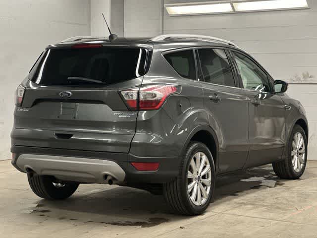 Thumbnail: 2017 Ford Escape - 31