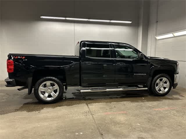 Thumbnail: 2018 Chevrolet Silverado 1500 - 3