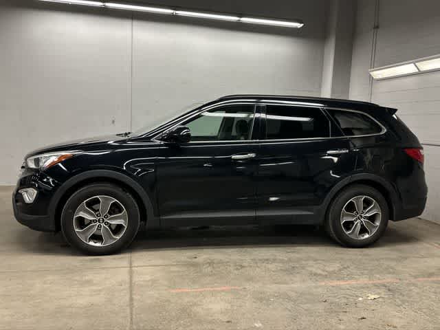 Thumbnail: 2016 Hyundai Santa Fe - 2