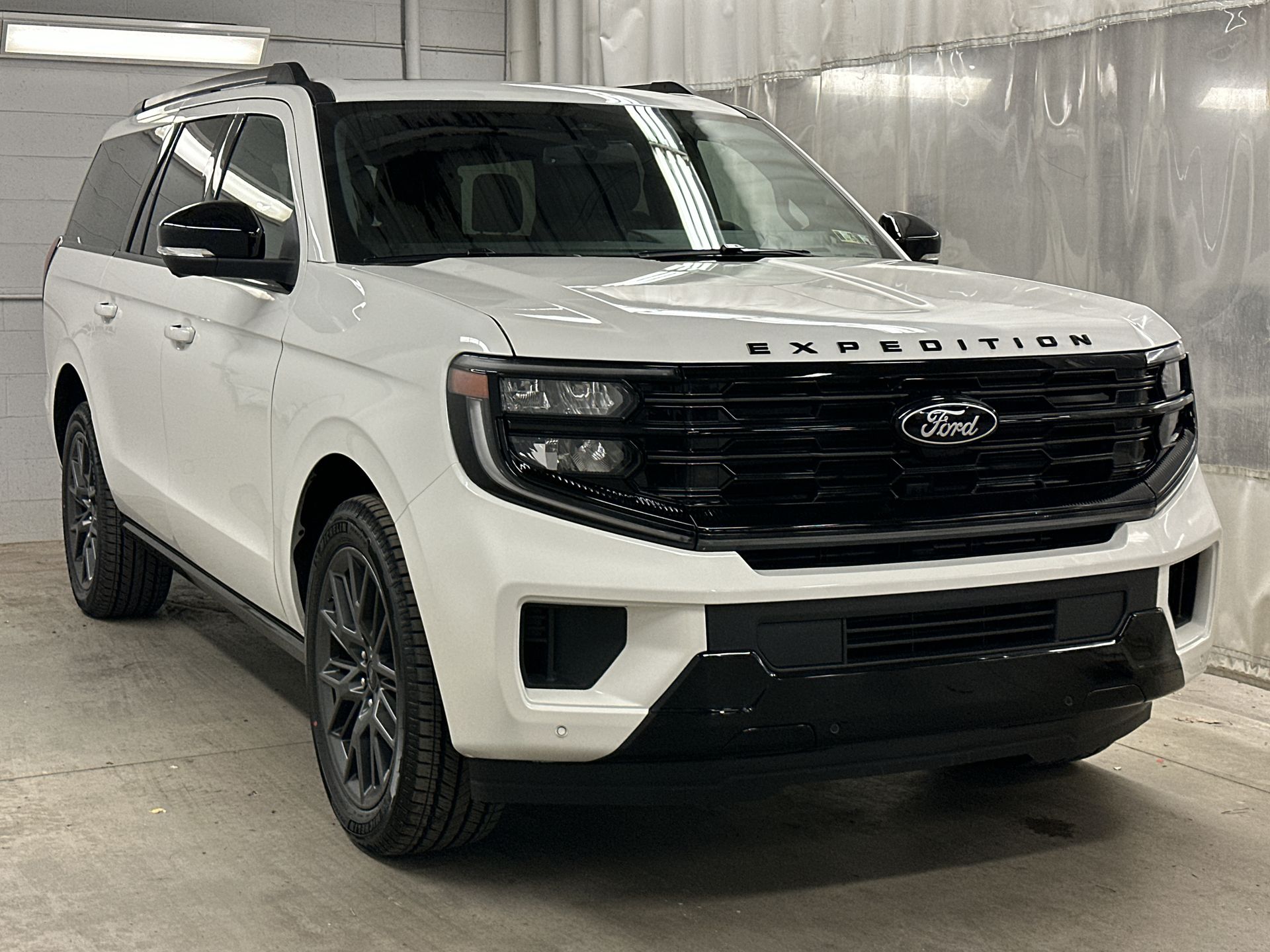 Thumbnail: 2025 Ford Expedition MAX - 34