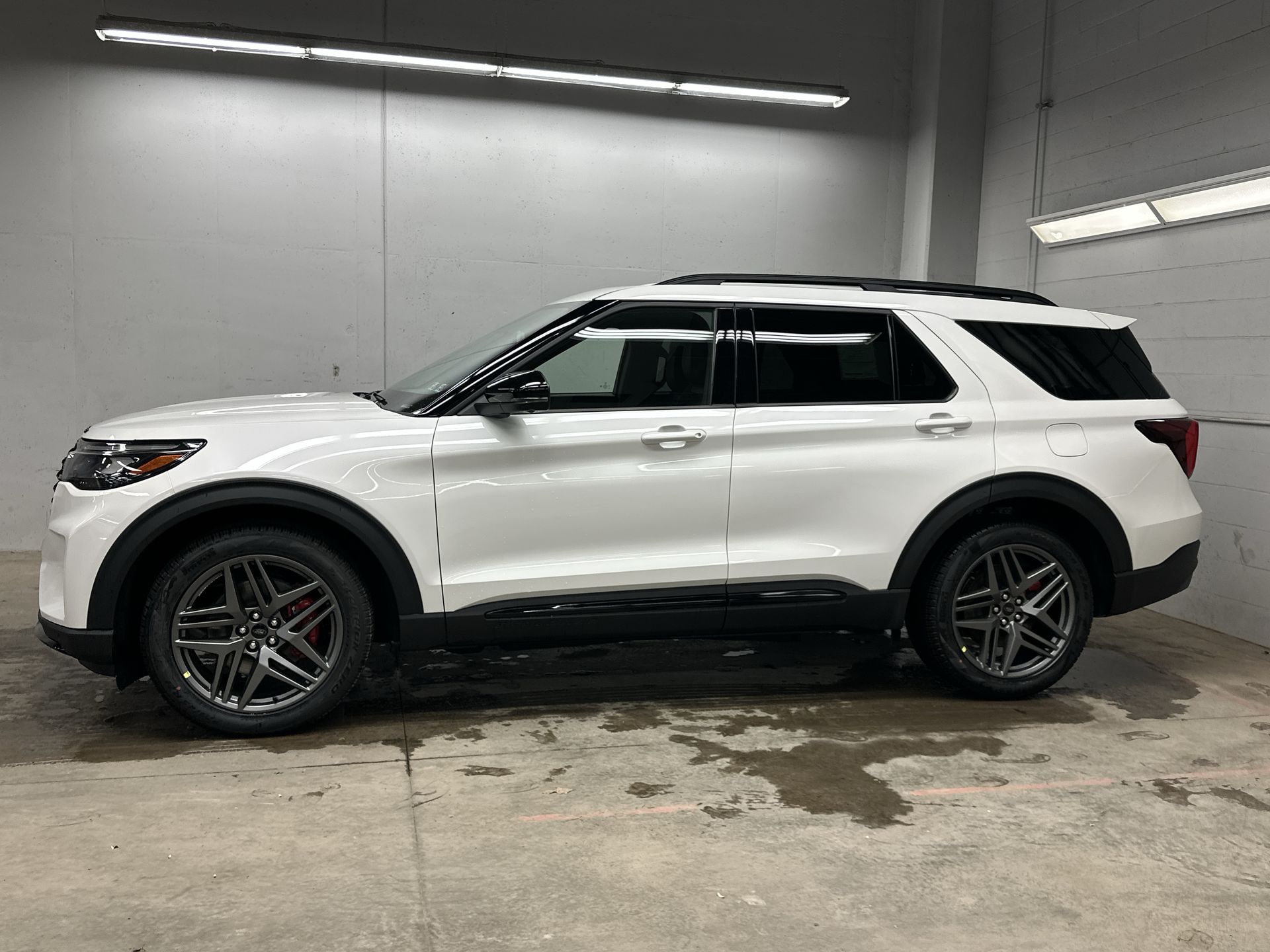 Thumbnail: 2026 Ford Explorer - 2