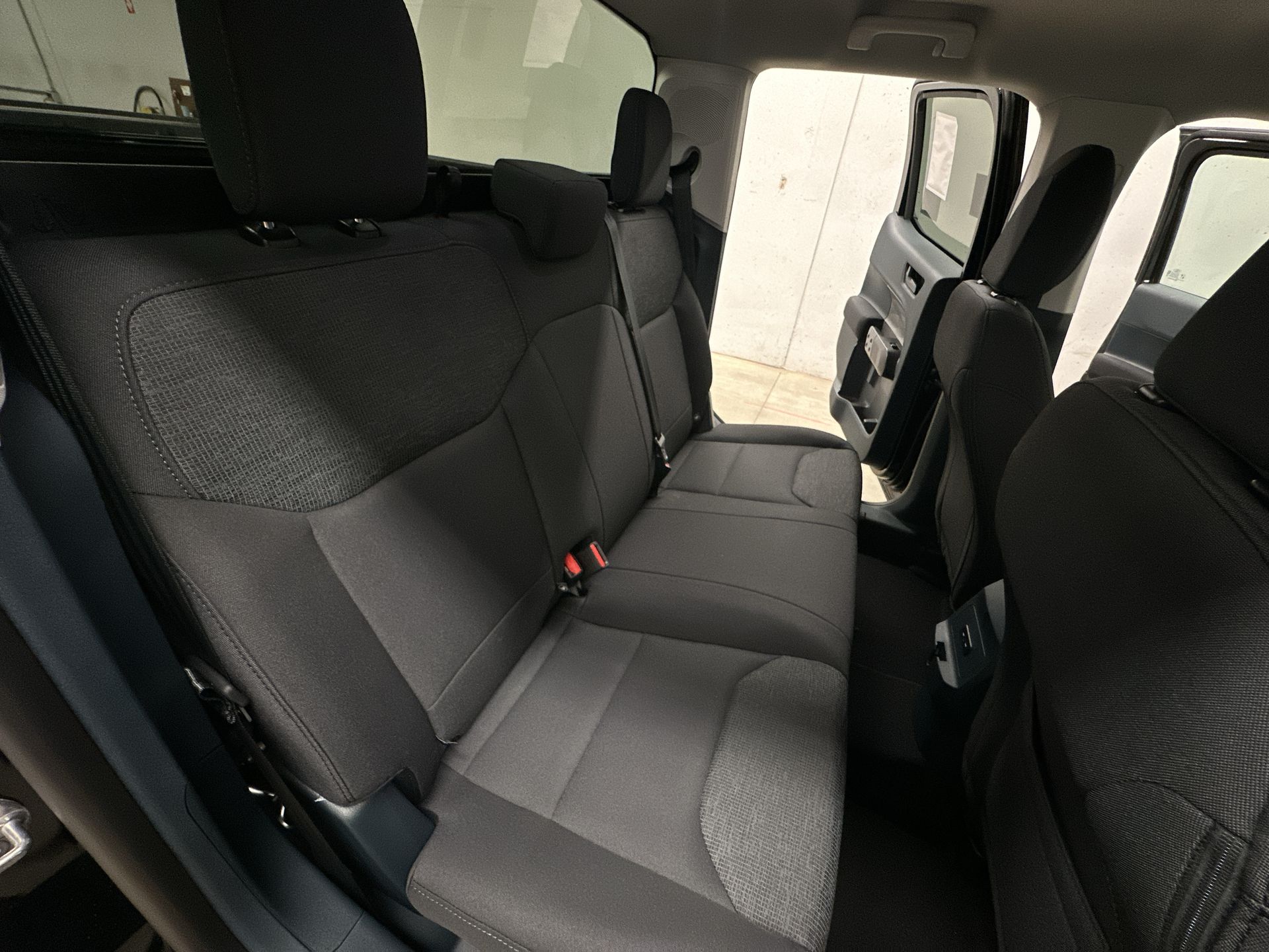 Thumbnail: 2025 Ford Maverick - 22