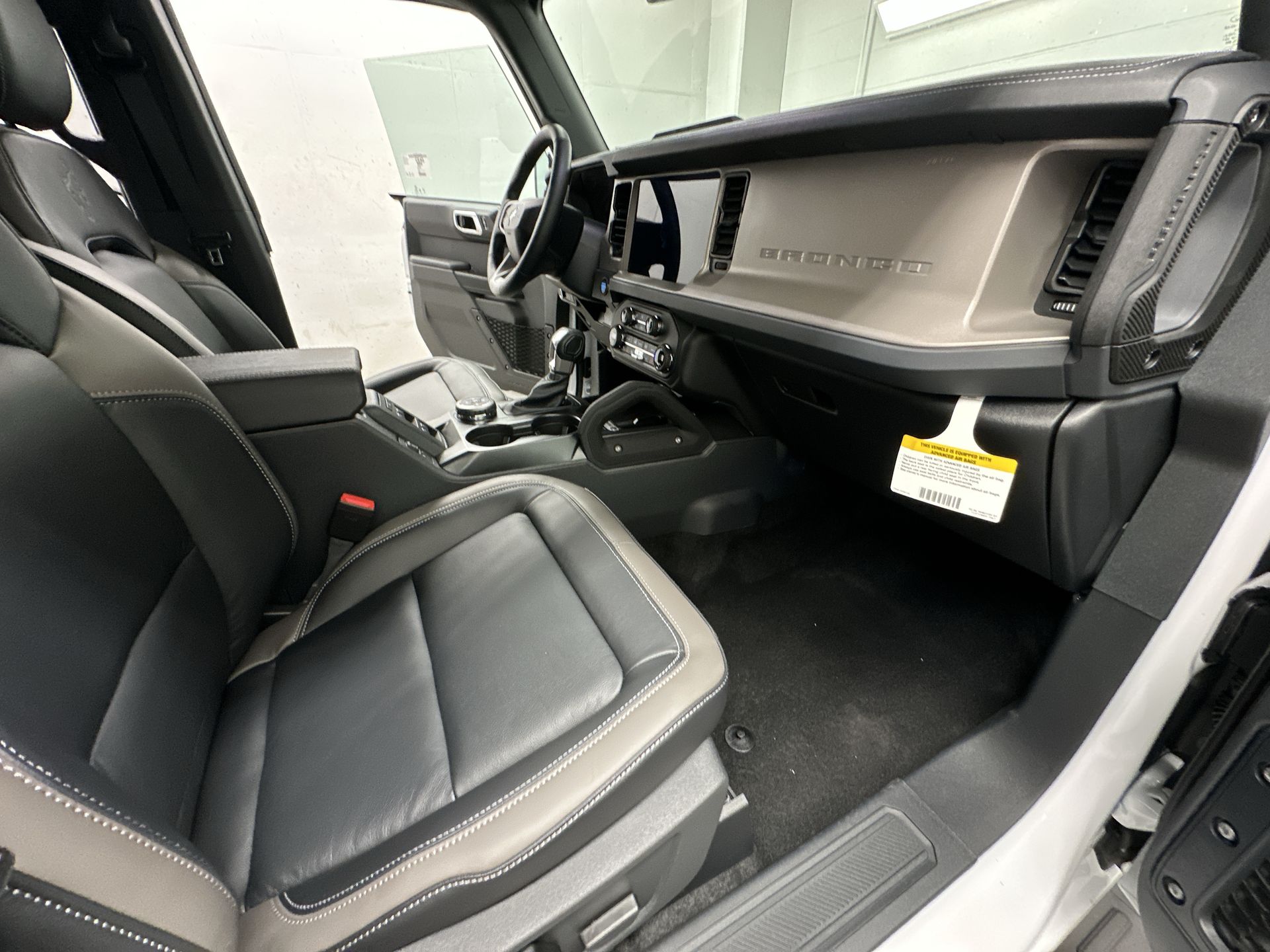 Thumbnail: 2025 Ford Bronco - 21