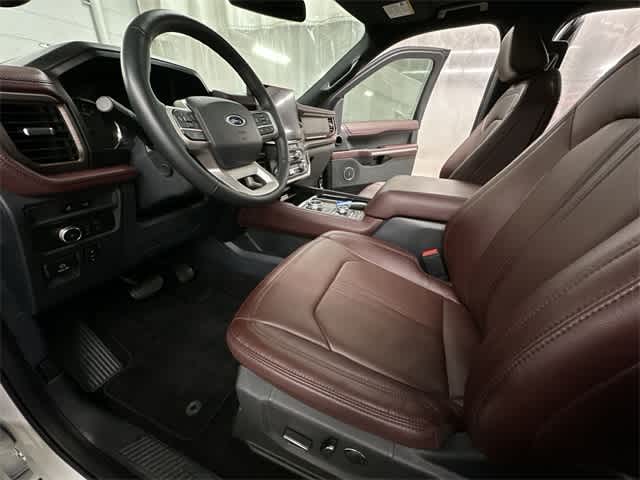 Thumbnail: 2022 Ford Expedition - 17