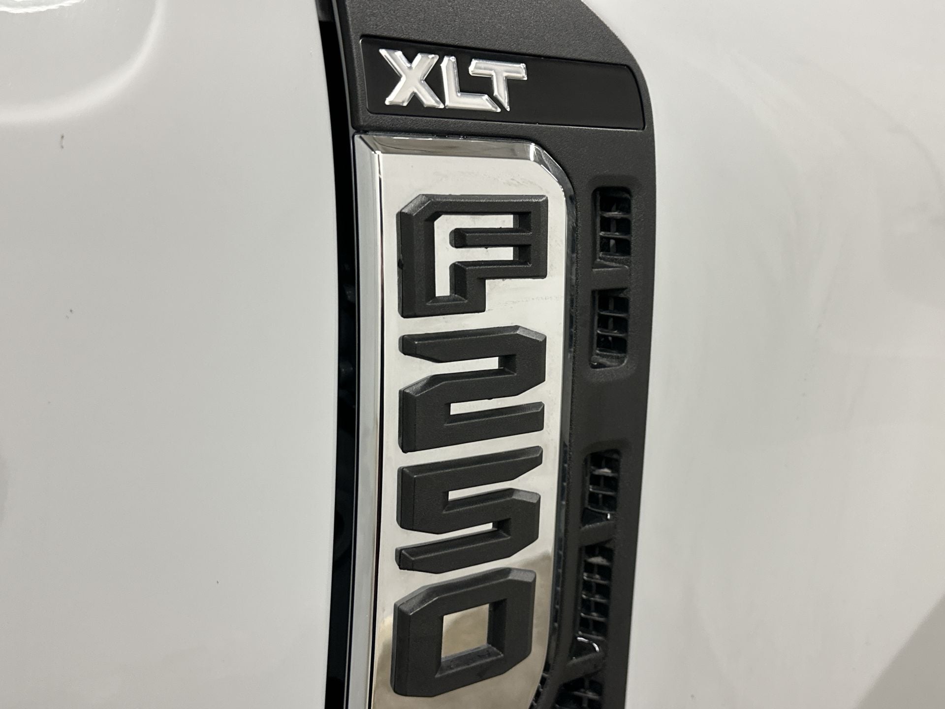 Thumbnail: 2026 Ford Econoline - 28