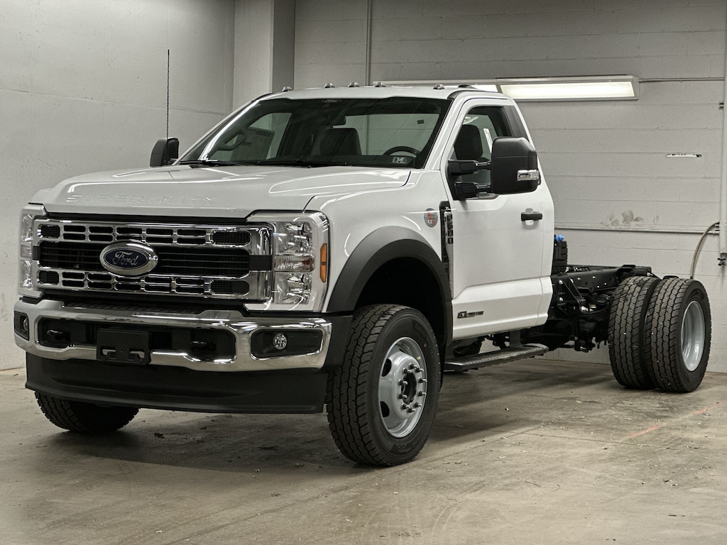 New 2026 Ford Super Duty F-600 DRW  Truck