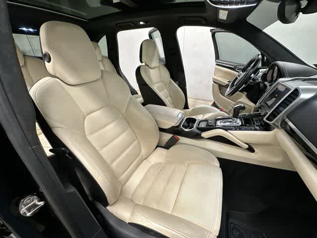 Thumbnail: 2017 Porsche Cayenne - 22