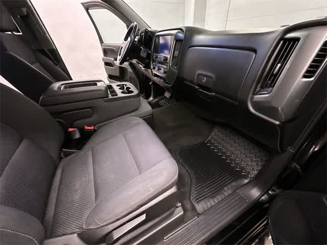 Thumbnail: 2018 Chevrolet Silverado 1500 - 19