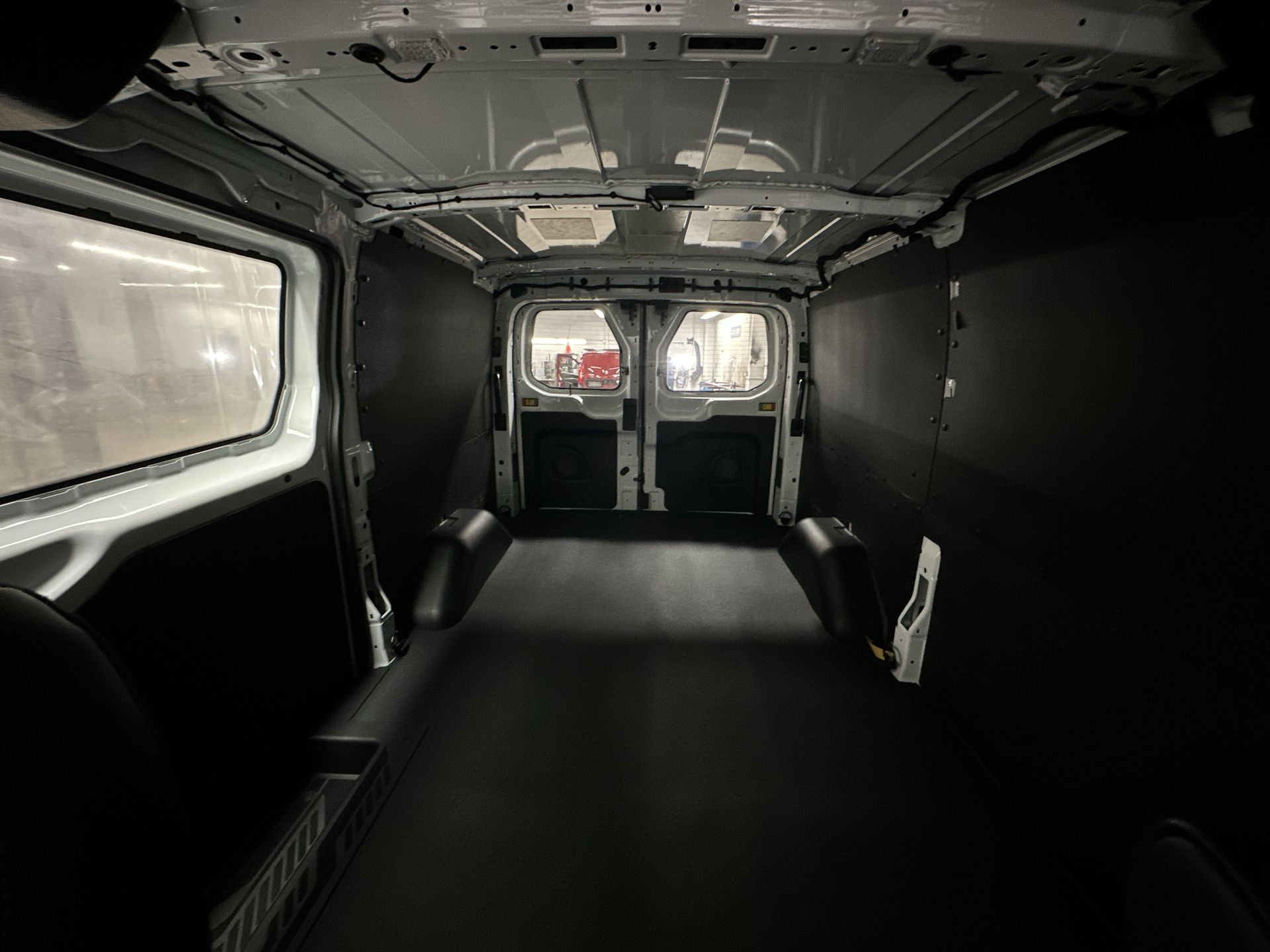 Thumbnail: 2026 Ford Transit Series - 18