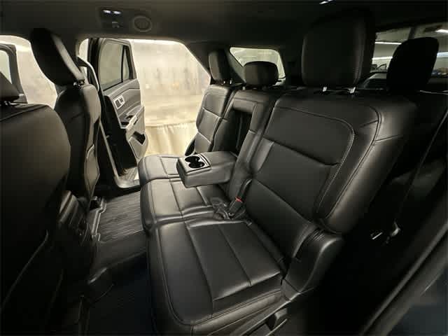 Thumbnail: 2022 Ford Explorer - 17