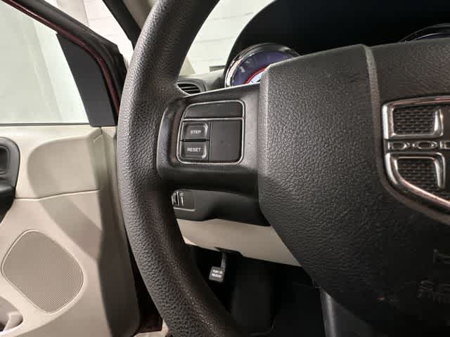 Thumbnail: 2017 Dodge Grand Caravan - 8