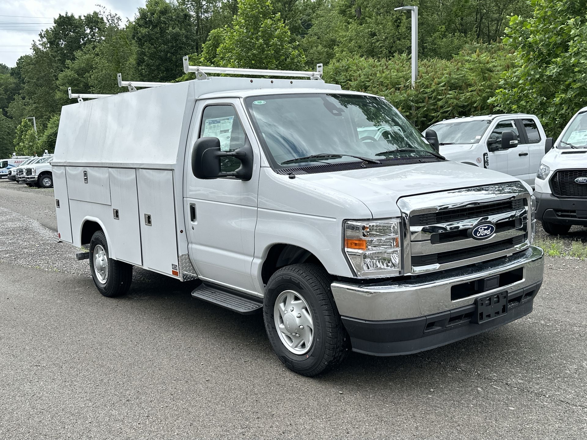 Thumbnail: 2026 Ford Econoline - 25