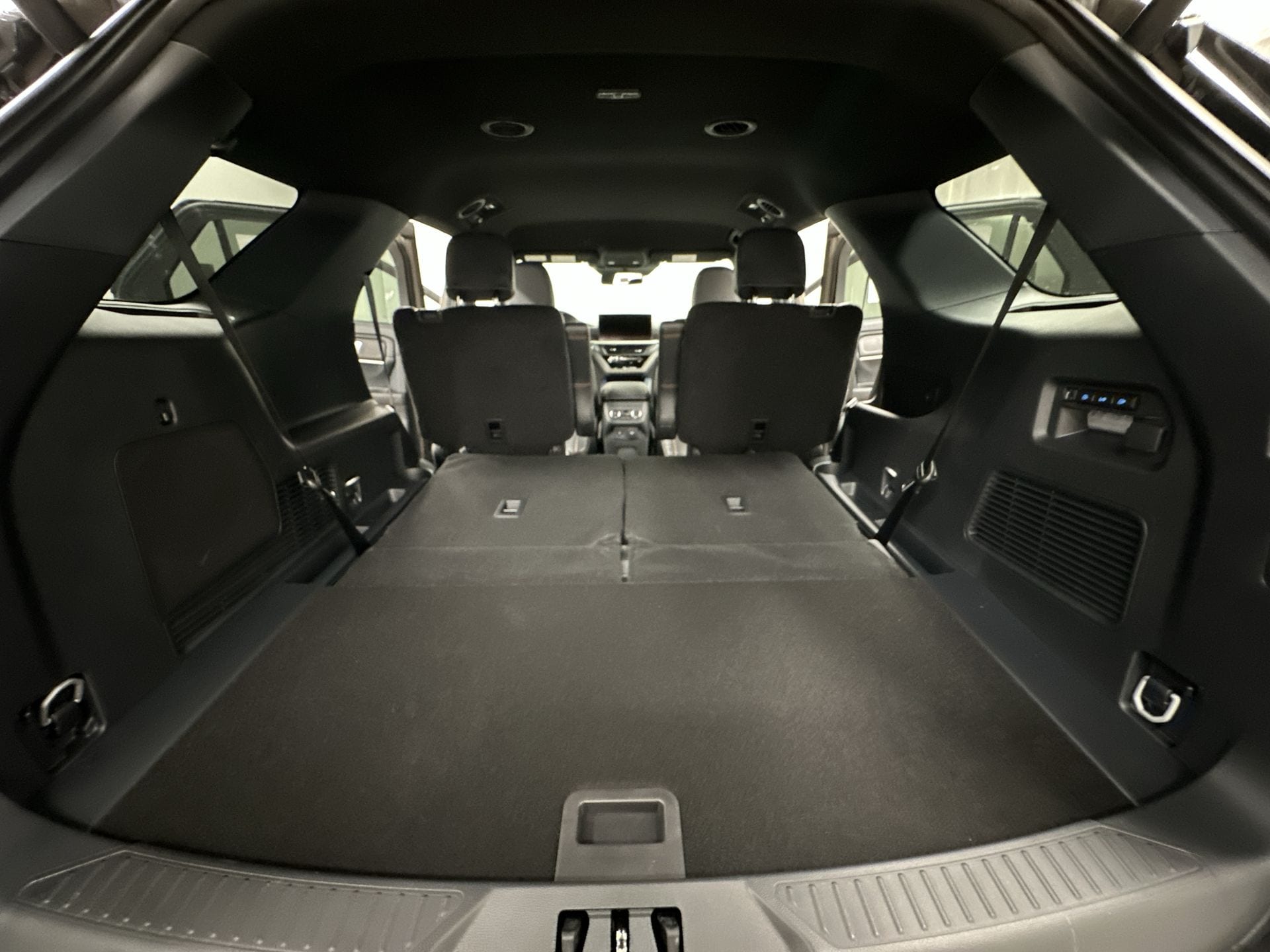 Thumbnail: 2026 Ford Explorer - 27