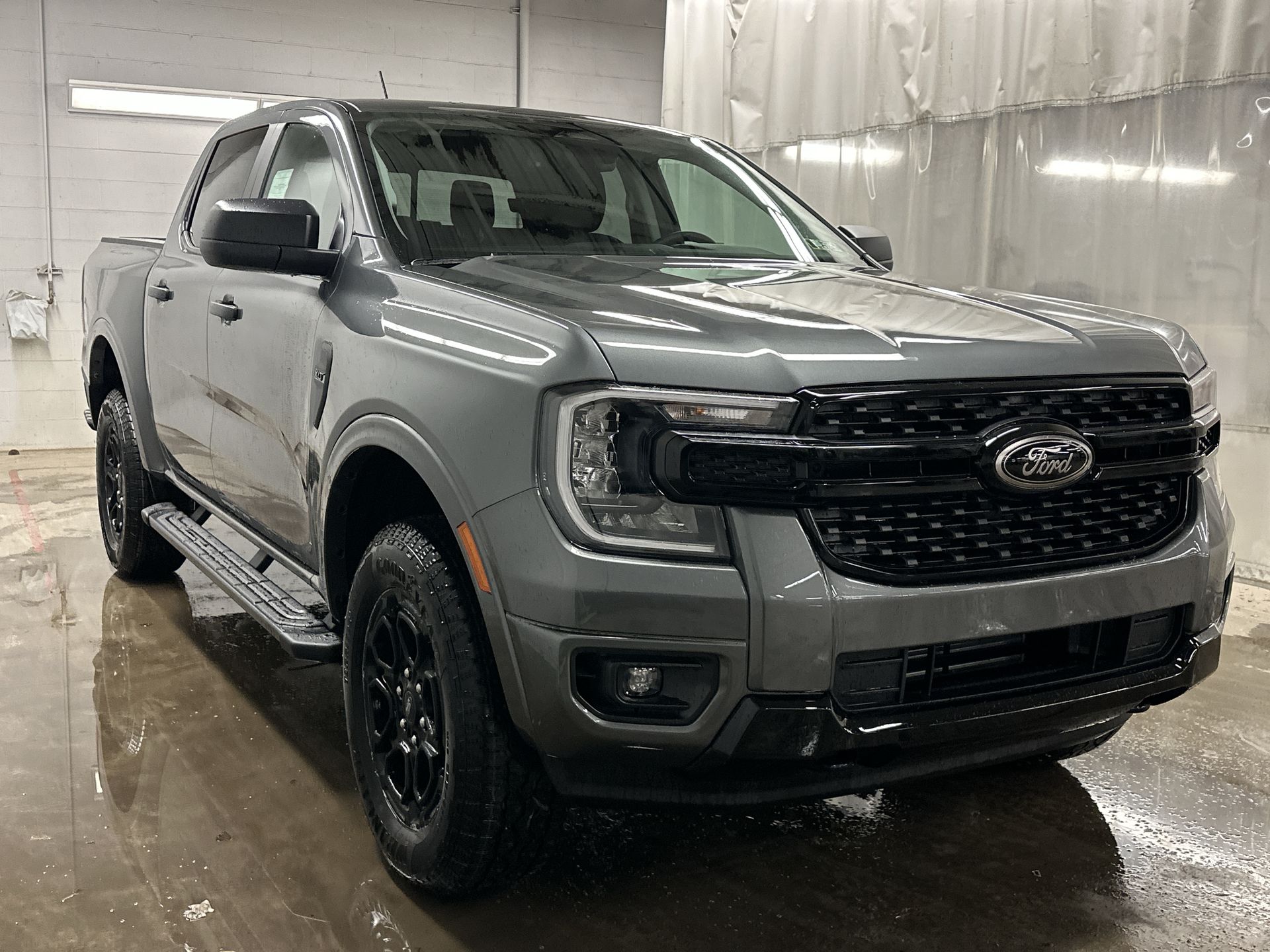 Thumbnail: 2025 Ford Ranger - 28