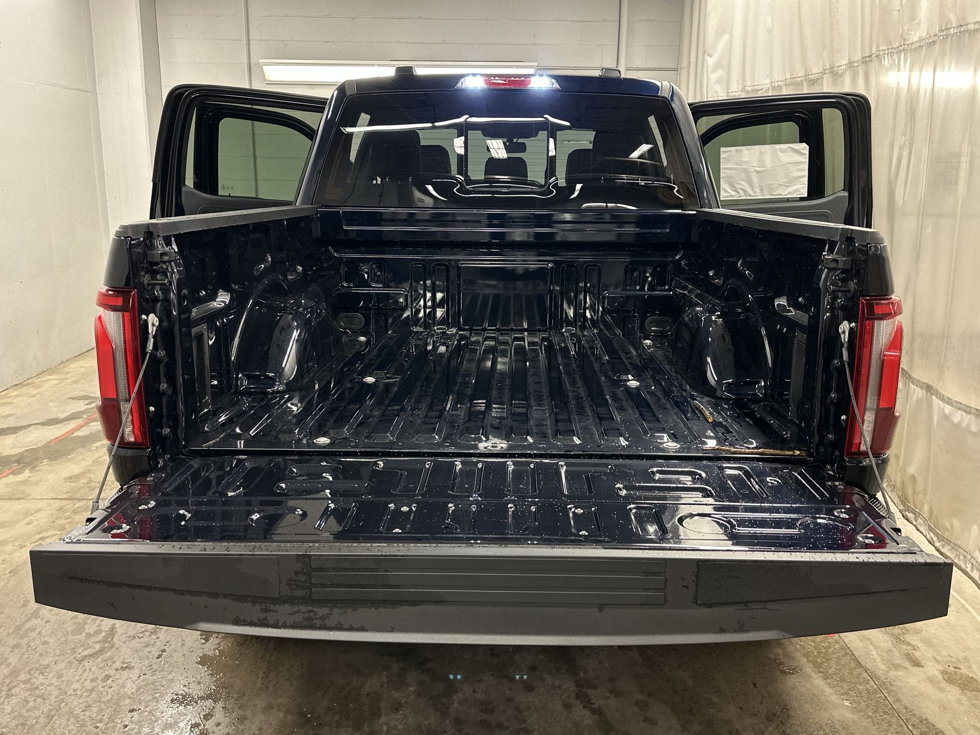 Thumbnail: 2025 Ford F-150 - 27