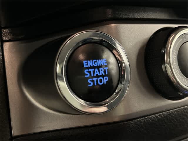 Thumbnail: 2023 Toyota Tacoma - 10