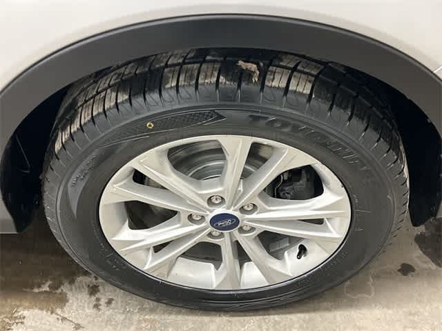 Thumbnail: 2018 Ford Escape - 5