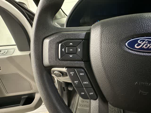 Thumbnail: 2017 Ford Econoline - 8