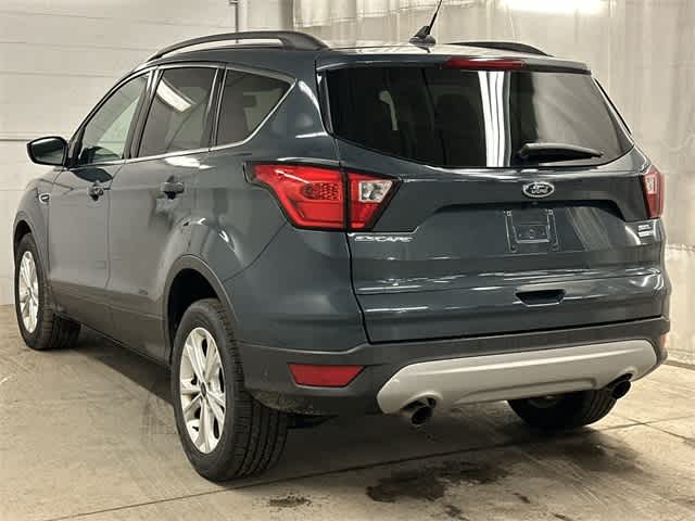 Thumbnail: 2019 Ford Escape - 21