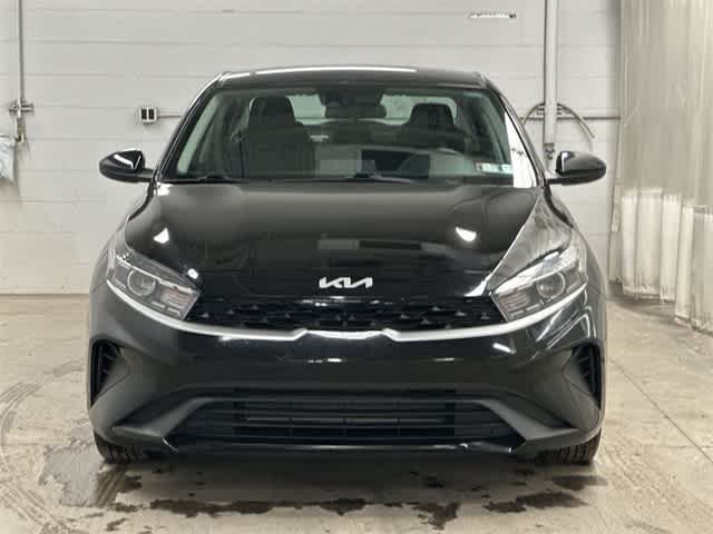 Thumbnail: 2022 Kia Forte - 26