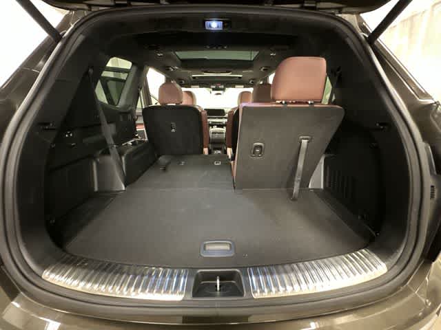 Thumbnail: 2023 Kia Telluride - 28