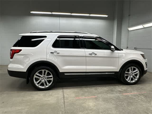 Thumbnail: 2017 Ford Explorer - 3