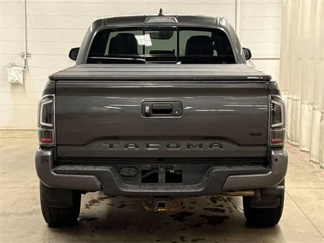 2020 Toyota Tacoma TRD Sport photo 4